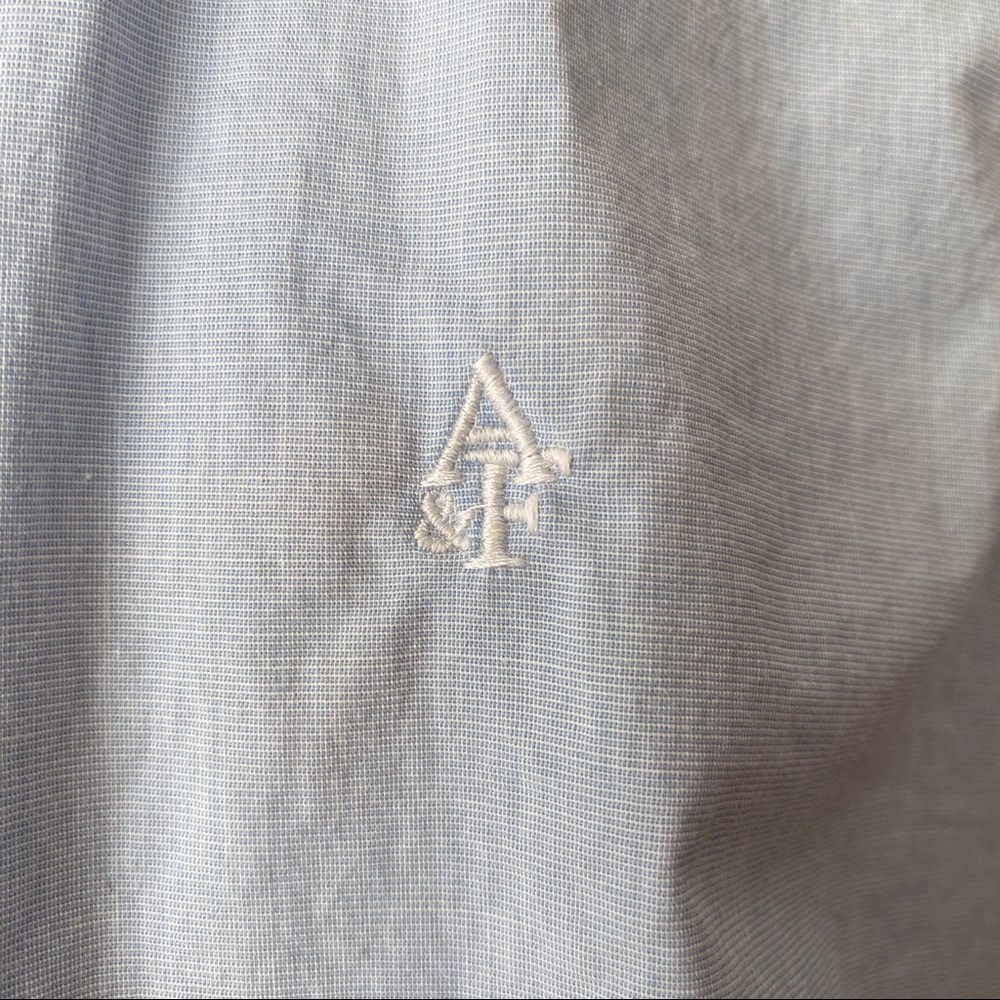 button down shirt - Picture 2 of 3